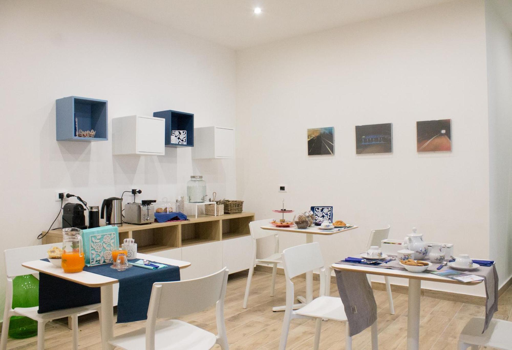 Camera Doppia con Letti Singoli con Bagno Privato